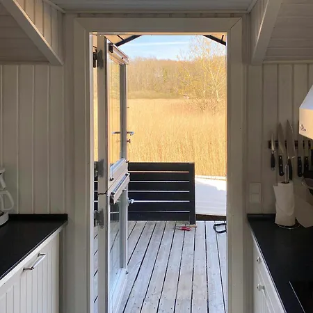 Cozy Summer House With 100 Meters To The Sea * Haderslev