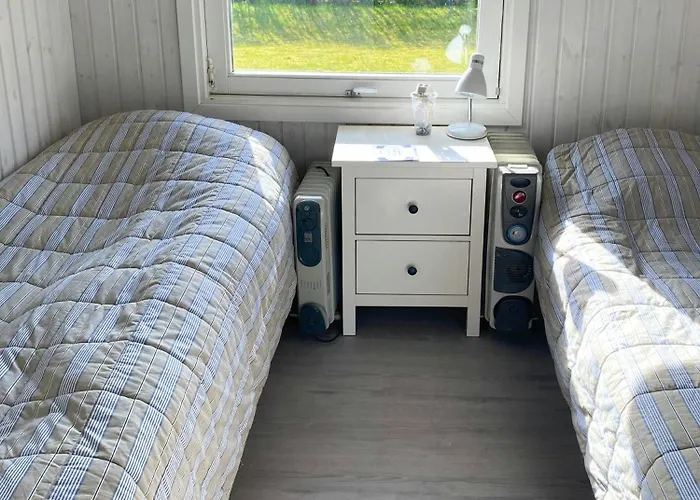 Cozy Summer House With 100 Meters To The Sea
